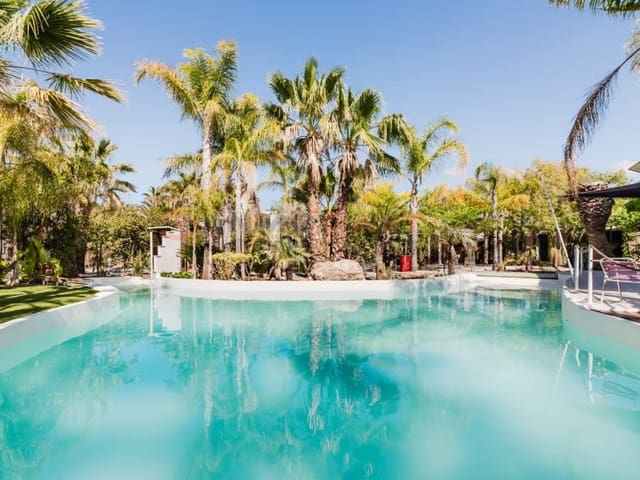 7 sovrum Villa till salu i Bétera med pool garage - 990 000 € (Ref: 9634889)