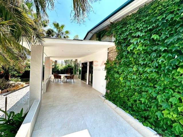 7 sovrum Villa till salu i Bétera med pool garage - 990 000 € (Ref: 9634889)