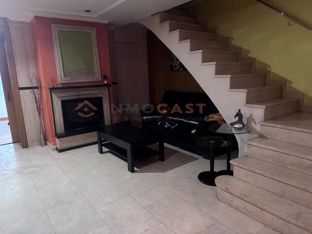 6 chambre Maison de Ville à vendre à L'Olleria - 130 000 € (Ref: 9634892)