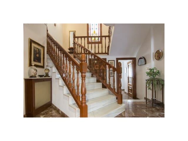 6 quarto Casa em Banda para venda em Canals com garagem - 400 000 € (Ref: 9634893)