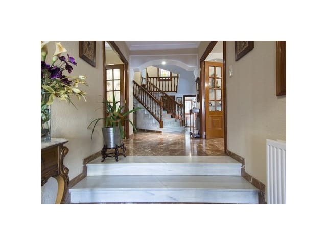 6 quarto Casa em Banda para venda em Canals com garagem - 400 000 € (Ref: 9634893)