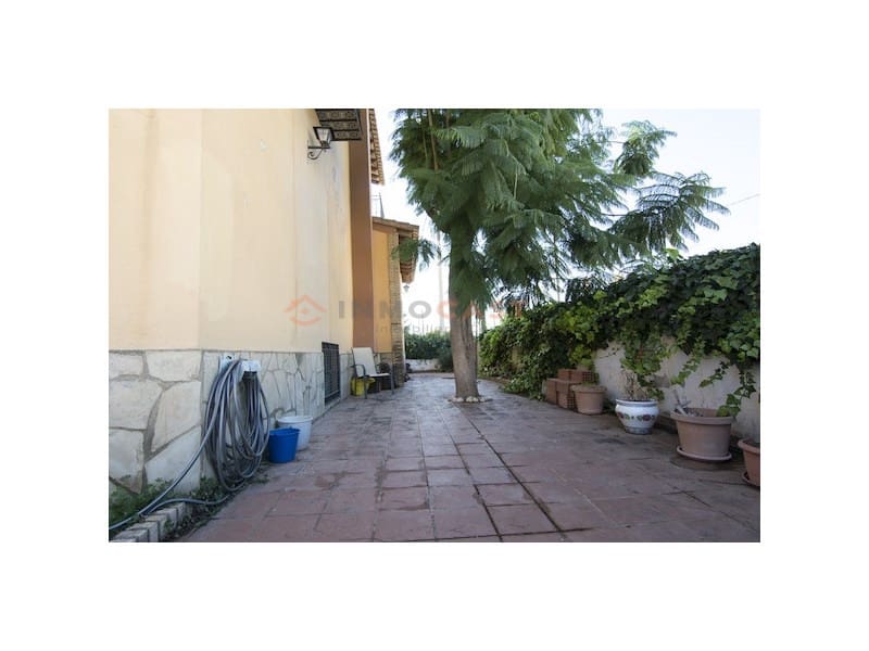 6 soverom Hus til salgs i Canals med garasje - € 400 000 (Ref: 9634893)