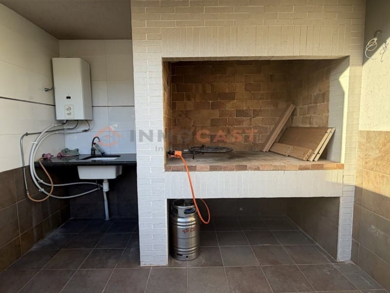 4 makuuhuone Huvila myytävänä paikassa Xeresa mukana uima-altaan 
autotalli - 595 000 € (Ref: 9640366)