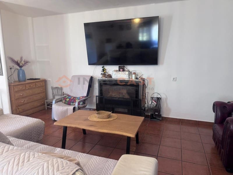 4 bedroom Villa for sale in L'Olleria - € 190,000 (Ref: 9712167)