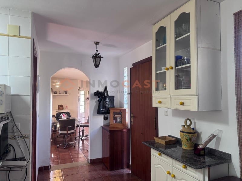 4 bedroom Villa for sale in L'Olleria - € 190,000 (Ref: 9712167)