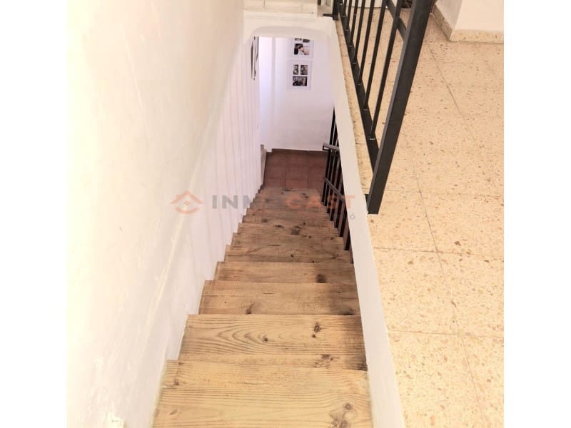 4 bedroom Villa for sale in L'Olleria - € 190,000 (Ref: 9712167)