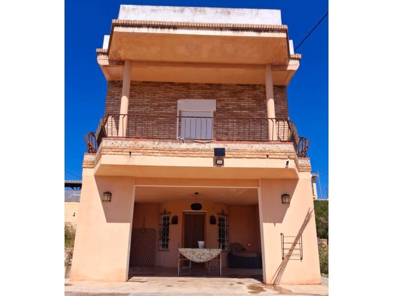 4 bedroom Villa for sale in L'Olleria - € 190,000 (Ref: 9712167)