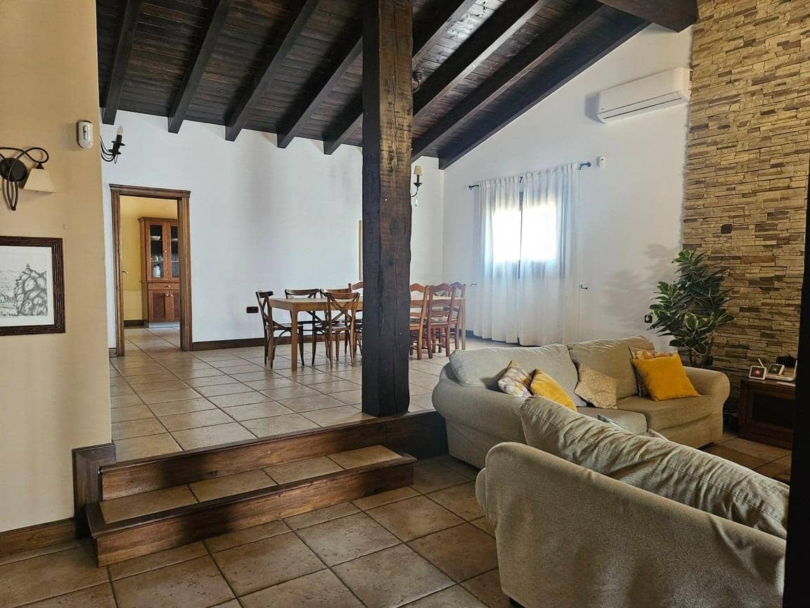 6 camera da letto Finca/Casa di Campagna in vendita in Catral con piscina garage - 850.000 € (Rif: 10020980)