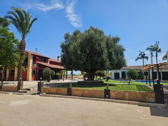 6 camera da letto Finca/Casa di Campagna in vendita in Catral con piscina garage - 850.000 € (Rif: 10020980)
