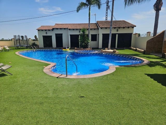 6 camera da letto Finca/Casa di Campagna in vendita in Catral con piscina garage - 850.000 € (Rif: 10020980)