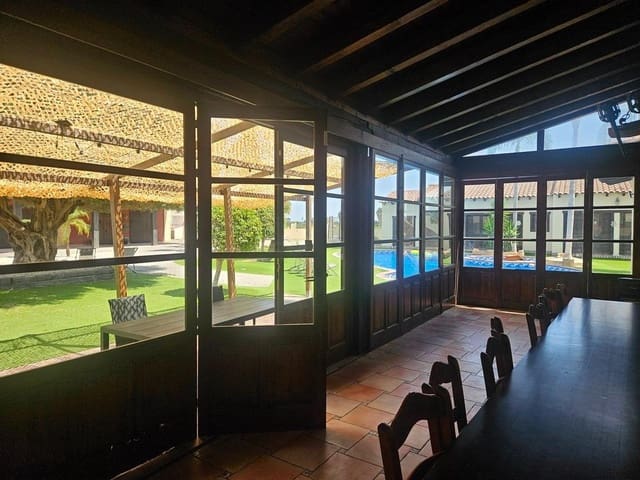 6 camera da letto Finca/Casa di Campagna in vendita in Catral con piscina garage - 850.000 € (Rif: 10020980)