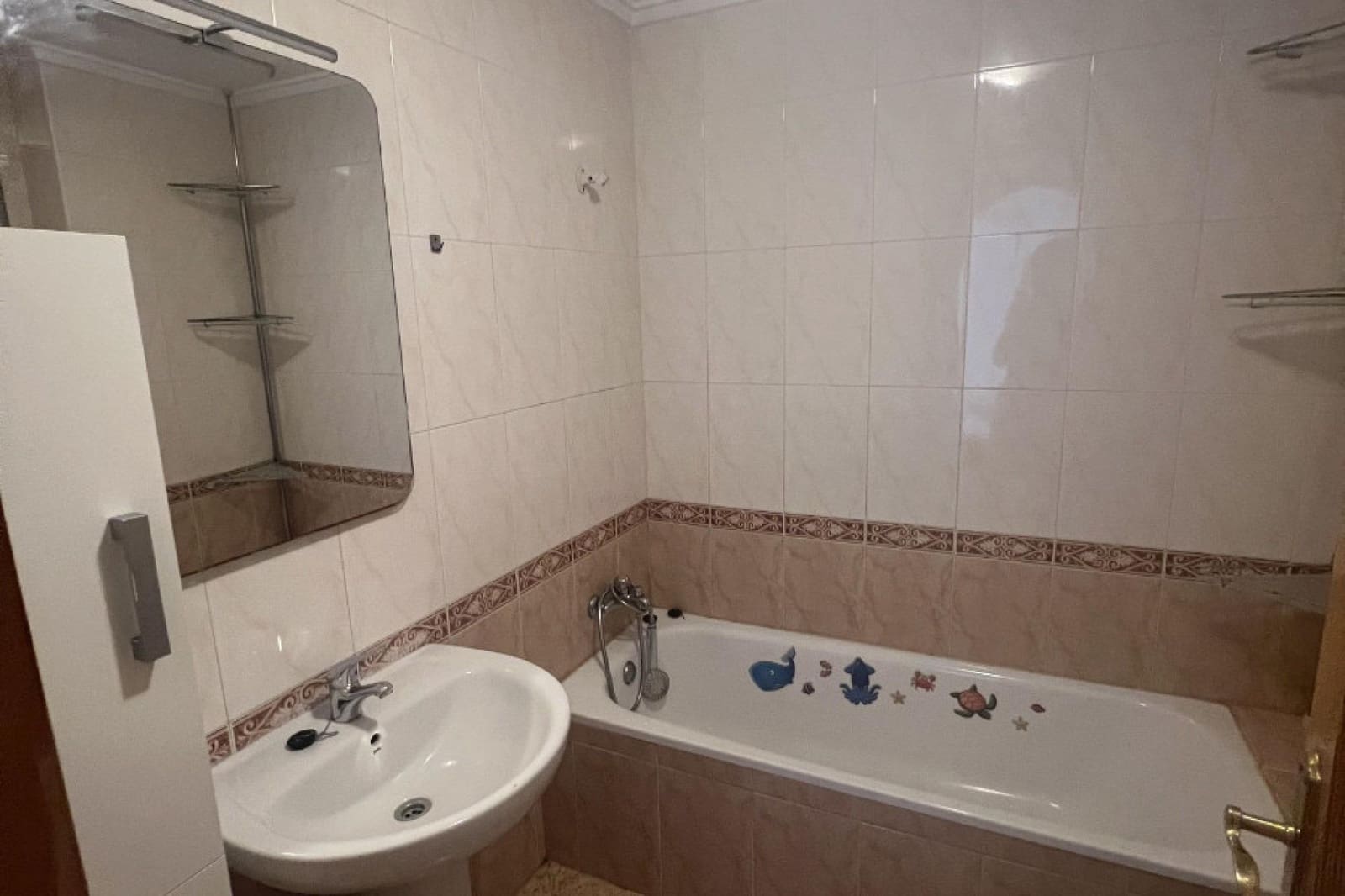 2 bedroom Apartment for sale in San Fulgencio with pool - € 119,900 (Ref: 10032112)