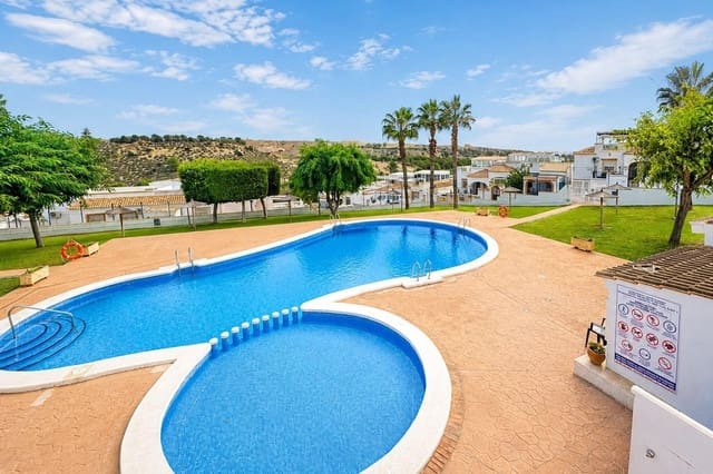3 quarto Moradia em Banda para venda em San Fulgencio com piscina garagem - 179 950 € (Ref: 10032114)