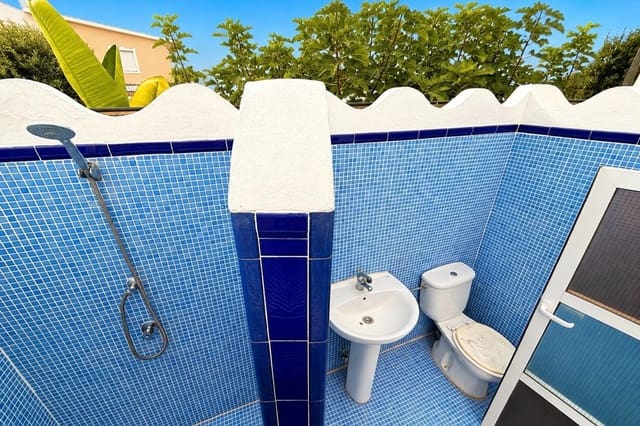 3 quarto Moradia para venda em San Fulgencio com piscina garagem - 525 000 € (Ref: 10041202)
