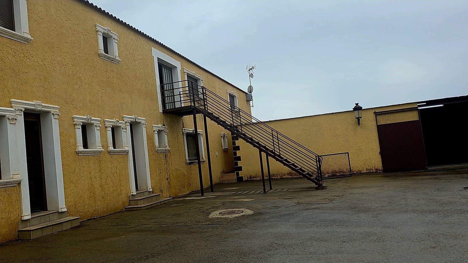 5 sypialnia Finka/Dom wiejski na sprzedaż w Kartagena z basenem garażem - 1 400 000 € (Ref: 10043099)