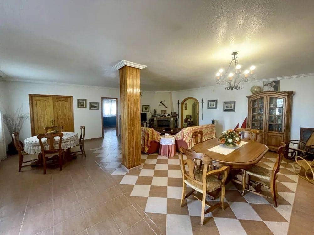 4 Zimmer Villa zu verkaufen in San Fulgencio mit Garage - 699.900 € (Ref: 10055358)
