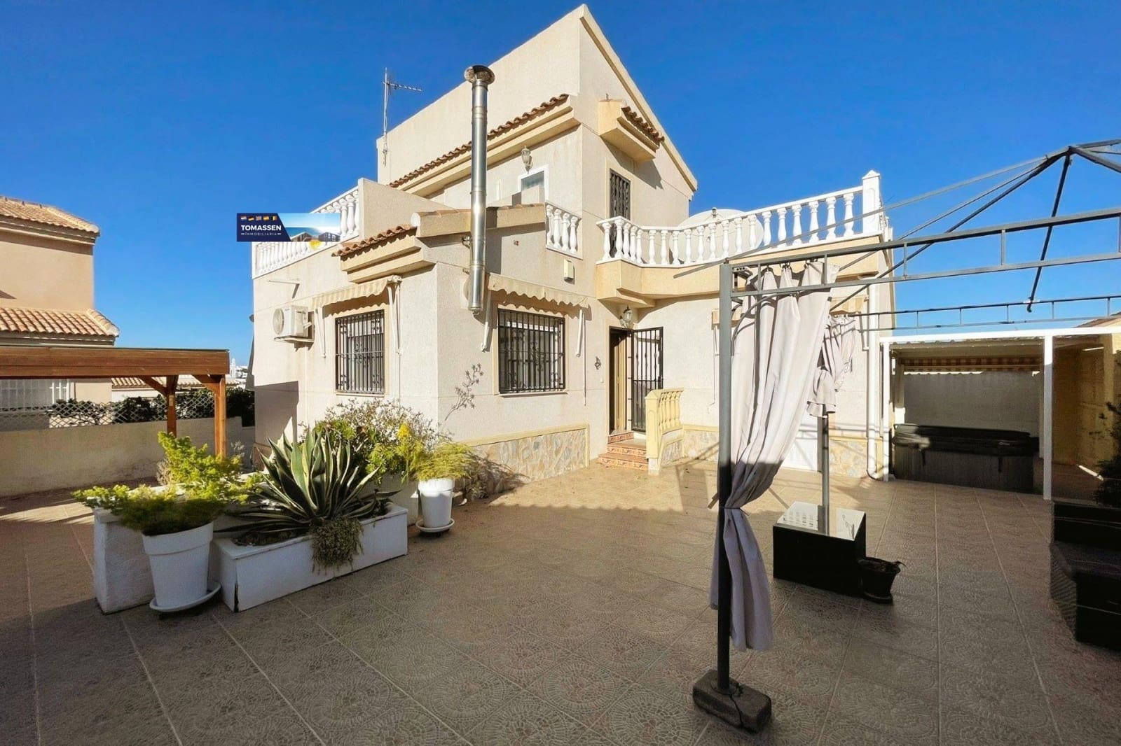 3 sovrum Villa till salu i Rojales med pool garage - 285 000 € (Ref: 10076480)