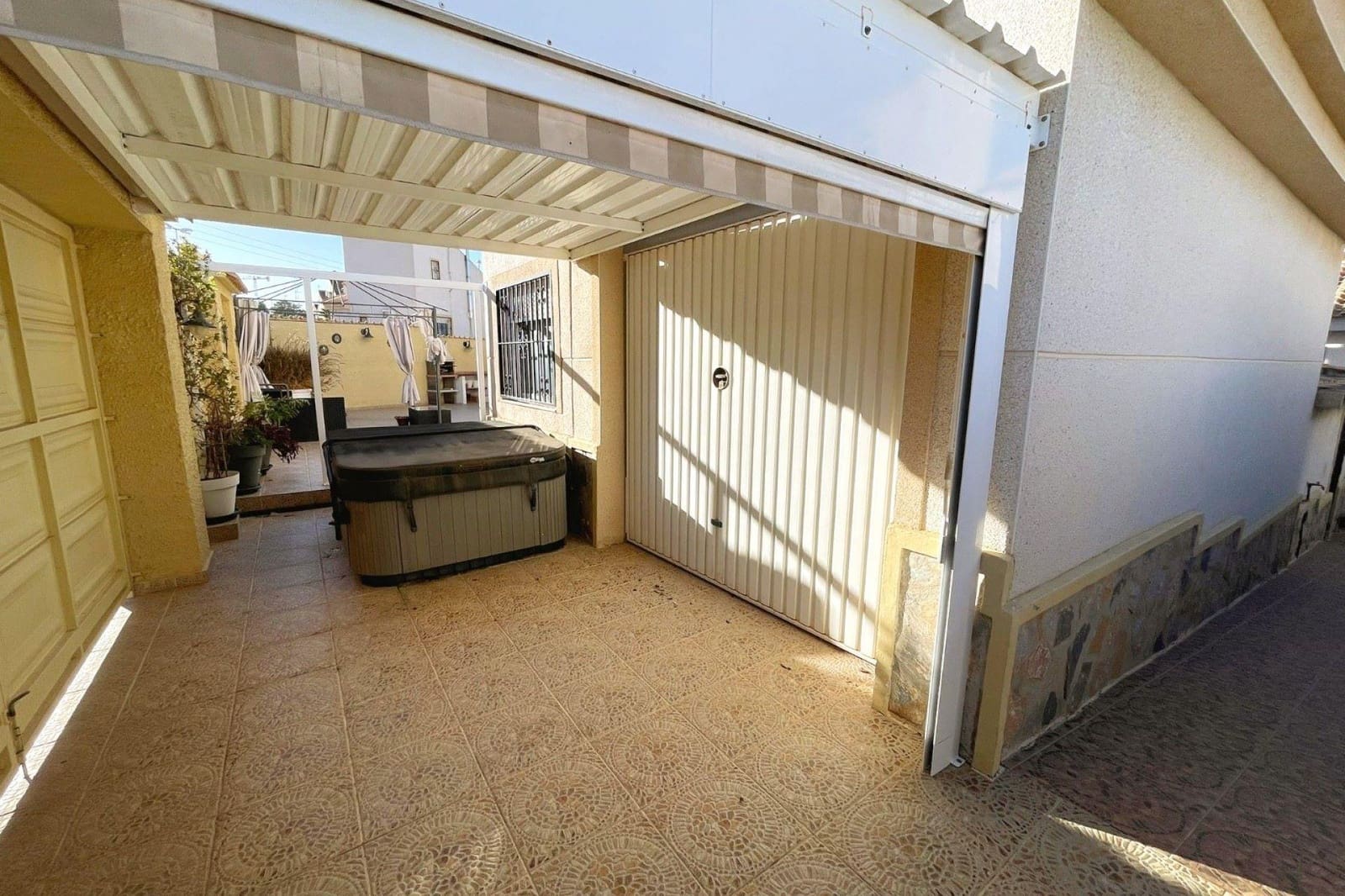 3 sovrum Villa till salu i Rojales med pool garage - 285 000 € (Ref: 10076480)