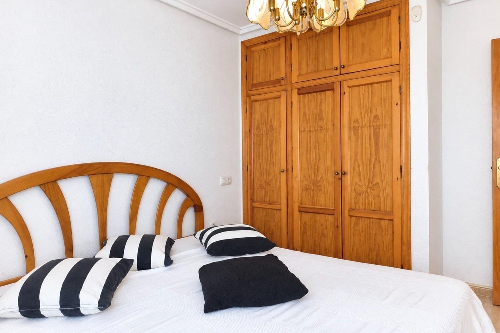 3 bedroom Villa for sale in San Fulgencio with pool - € 239,000 (Ref: 10094753)