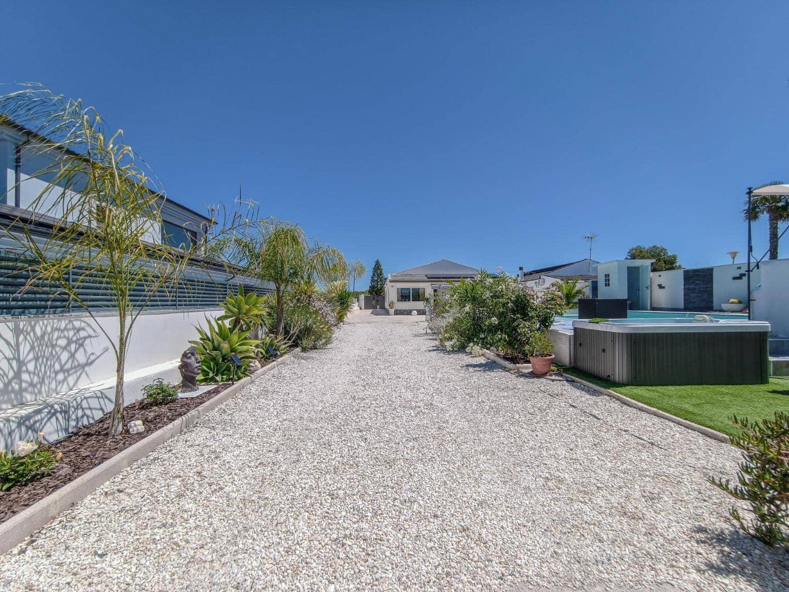 3 bedroom Villa for sale in San Fulgencio with pool garage - € 499,000 (Ref: 10147192)