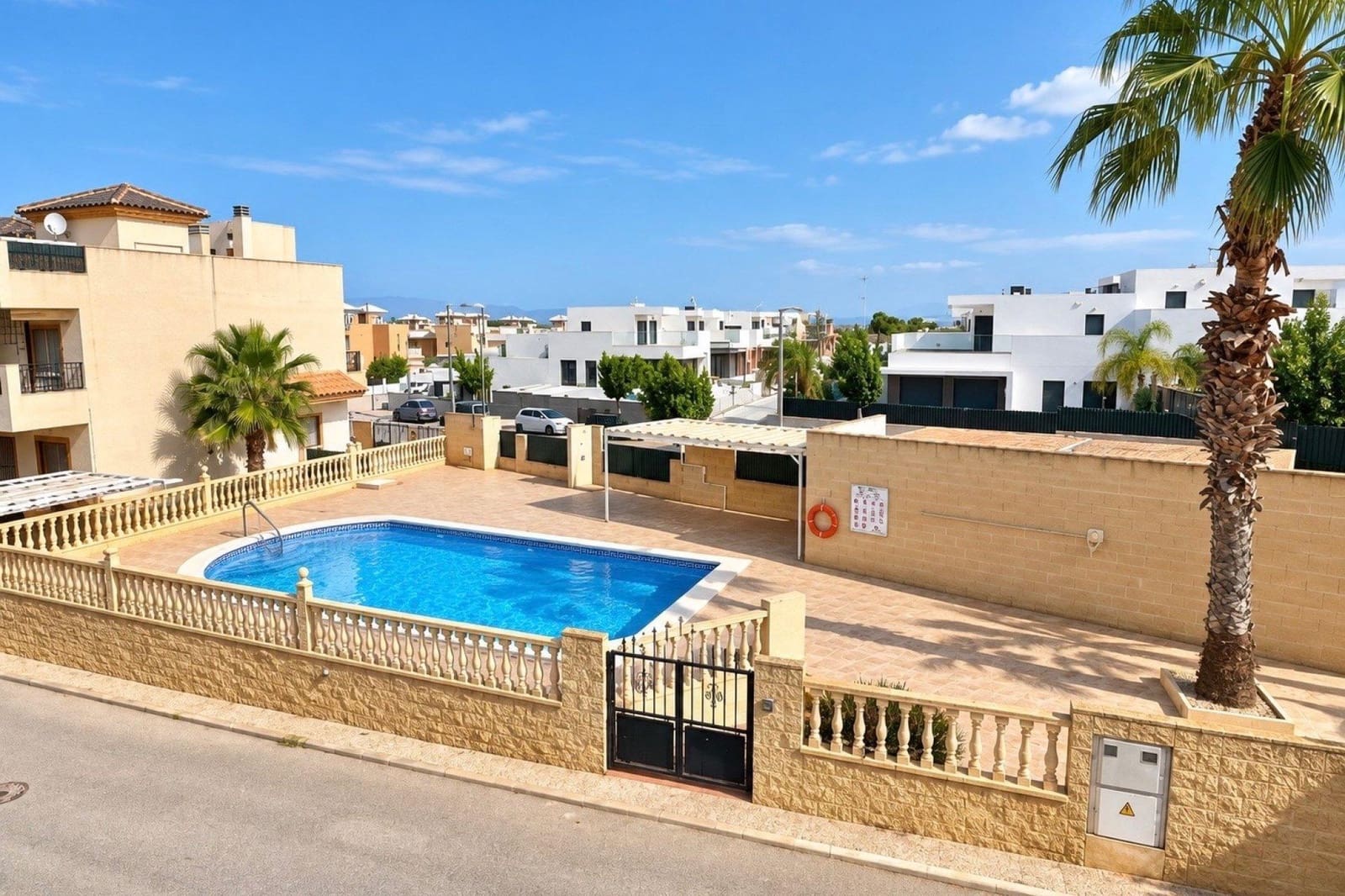 3 Zimmer Villa zu verkaufen in San Fulgencio mit Pool - 195.000 € (Ref: 10155328)