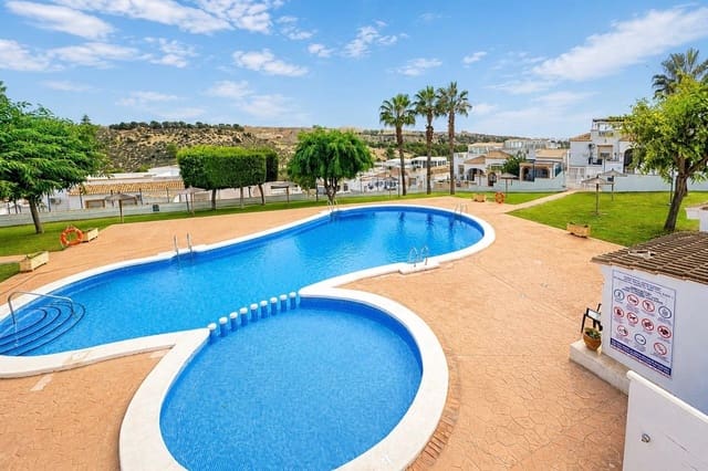 3 soveværelse Semi-Rækkehus til salg i San Fulgencio med swimmingpool garage - € 195.000 (Ref: 10161559)