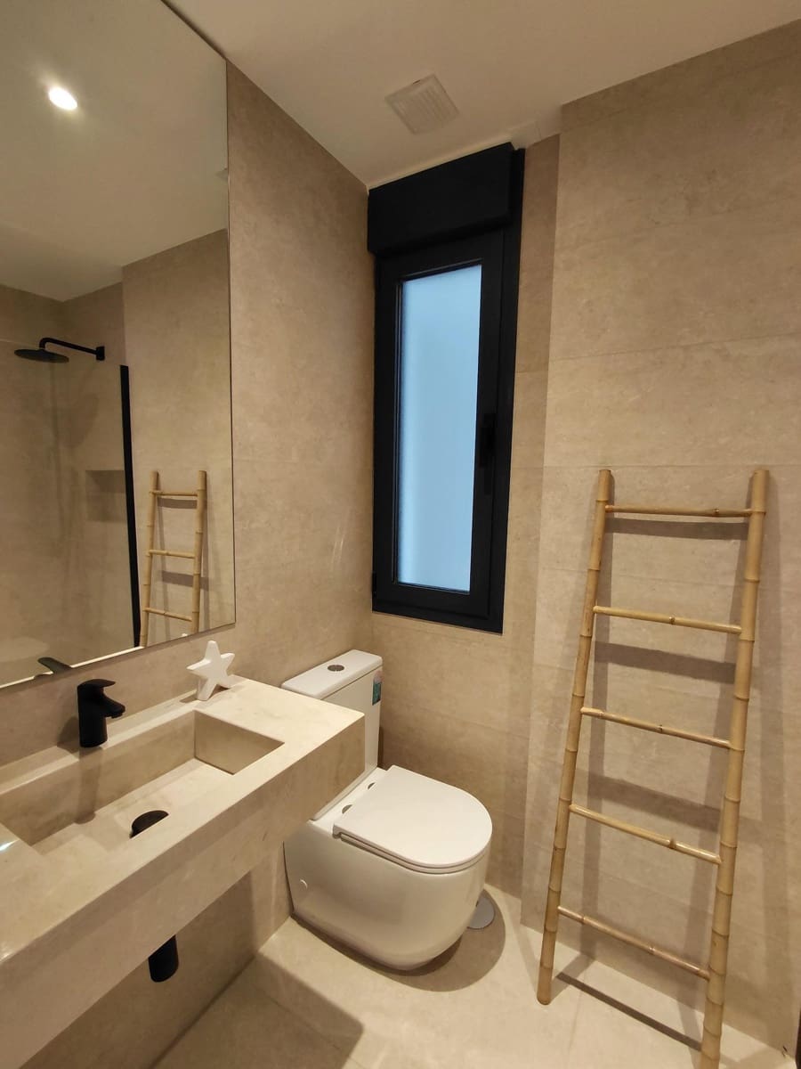 2 Zimmer Apartment zu verkaufen in Islas Menores mit Pool - 320.000 € (Ref: 10177231)