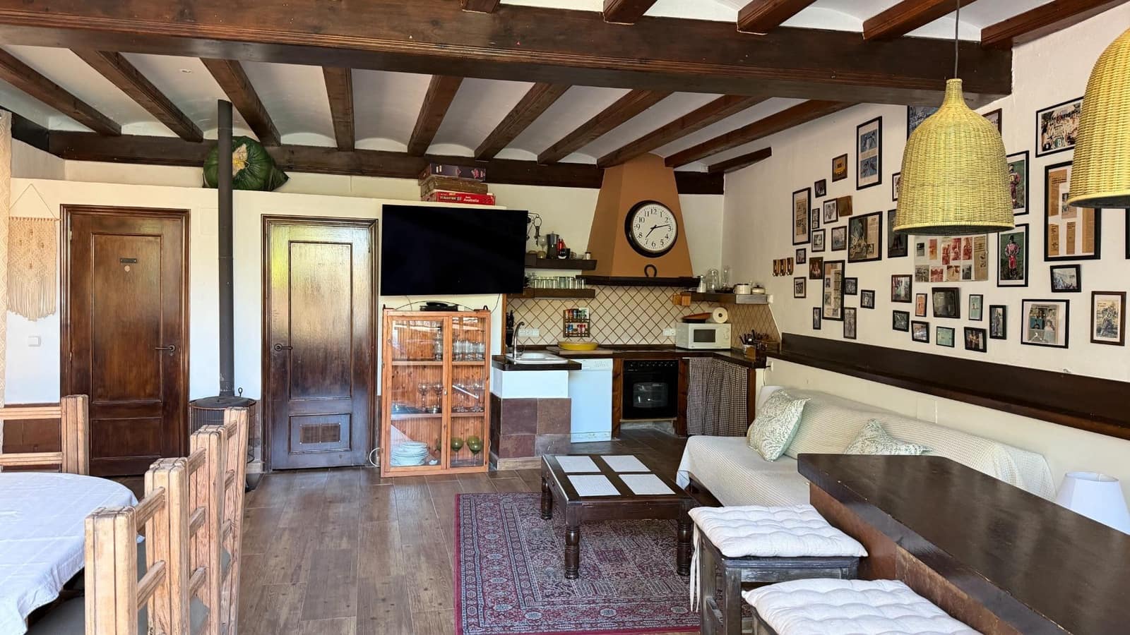 3 soveværelse Finca/Landehus til salg i La Romana med swimmingpool - € 499.000 (Ref: 10183195)