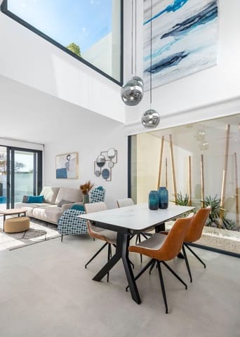 Chalet de 3 habitaciones en Benijófar en venta con piscina - 399.000 € (Ref: 7764434)