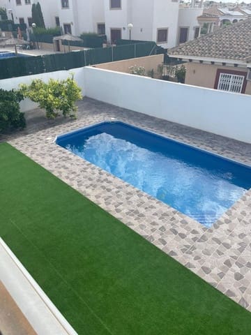 6 Zimmer Villa zu verkaufen in La Marina, Elche / Elx mit Pool Garage - 695.995 € (Ref: 7814449)