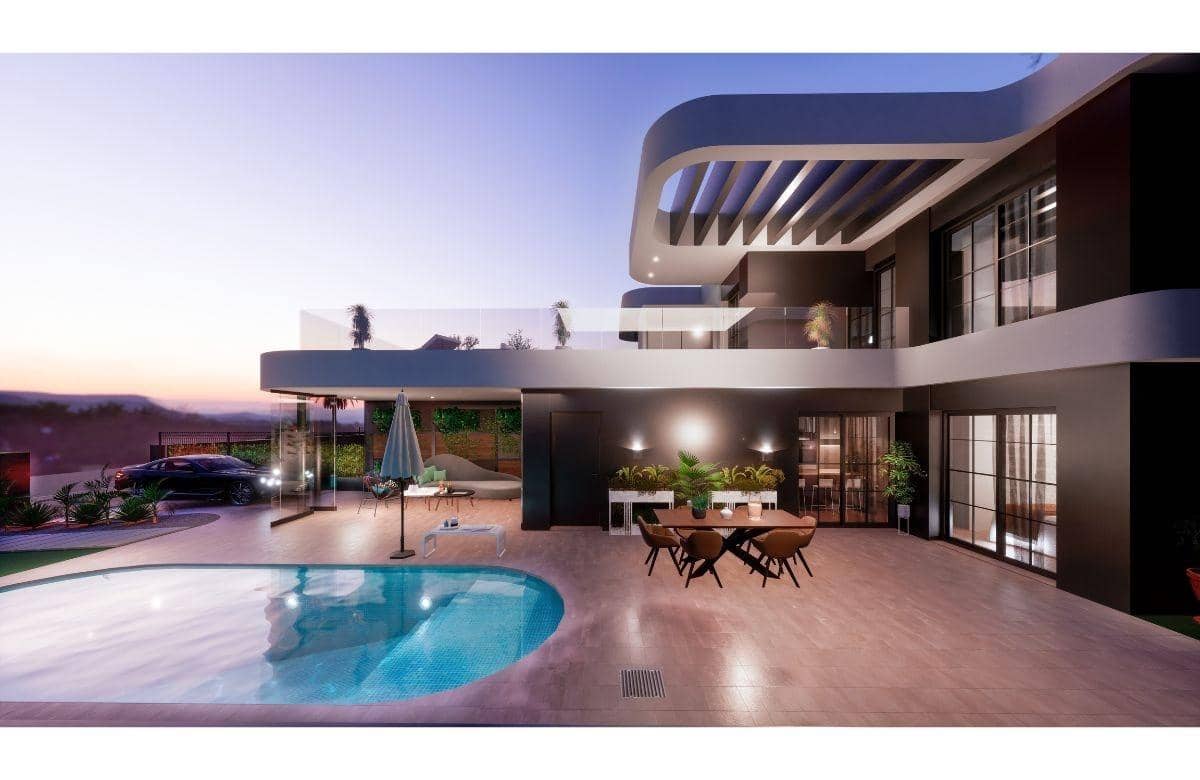 Chalet de 3 habitaciones en Los Alcázares en venta con piscina - 389.900 € (Ref: 8052931)