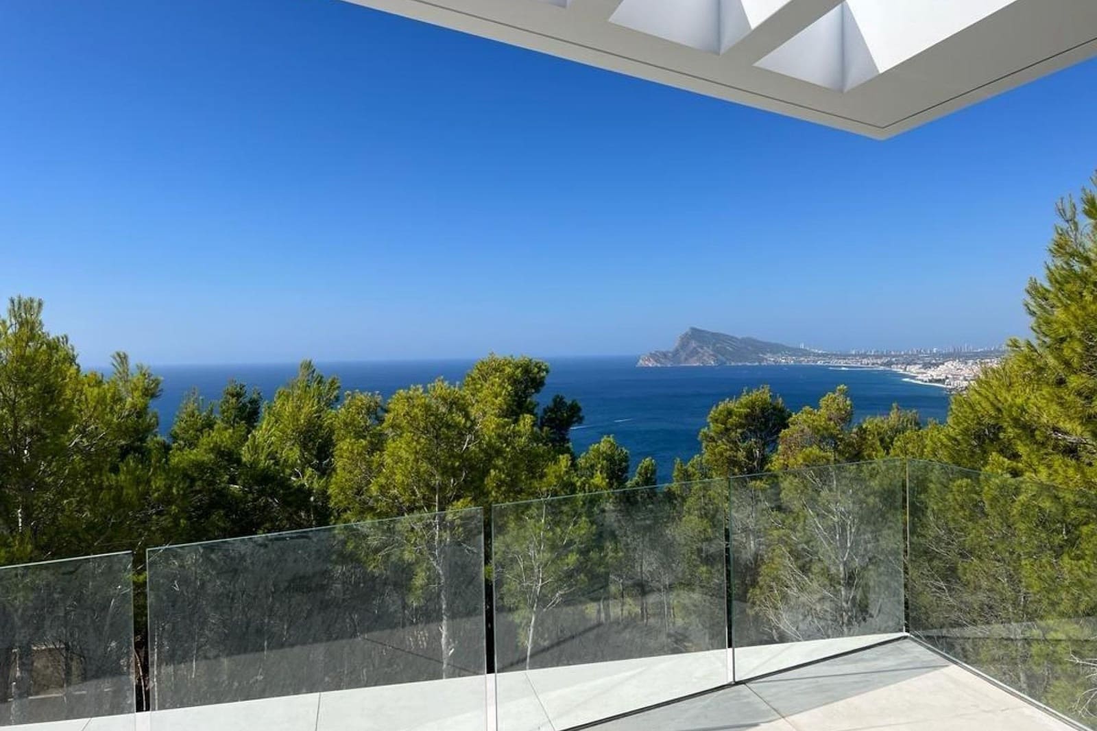 Chalet de 4 habitaciones en Altea en venta con piscina - 1.700.000 € (Ref: 8222662)