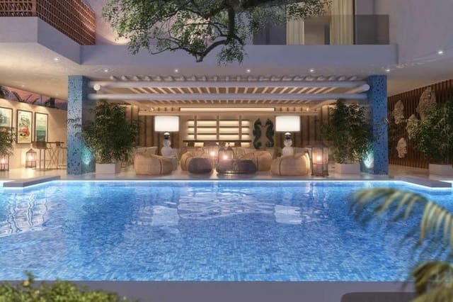 Apartamento de 2 habitaciones en Marbella en venta con piscina - 985.000 € (Ref: 8222663)