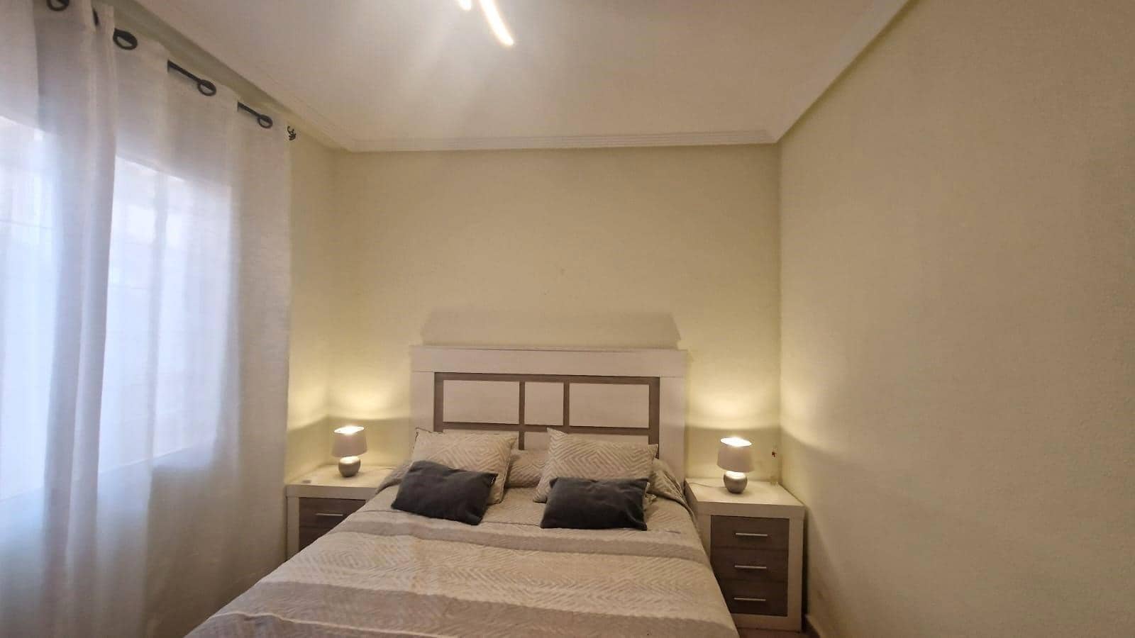 Apartamento de 3 habitaciones en Aguas Nuevas en venta con piscina garaje - 210.000 € (Ref: 8756156)