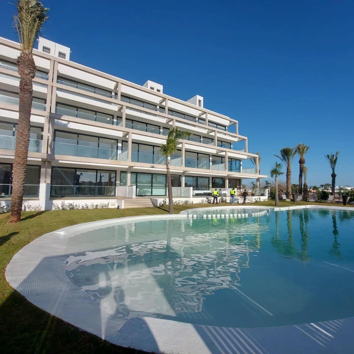 2 soveværelse Lejlighed til salg i Mar de Cristal med swimmingpool - € 280.000 (Ref: 8862667)