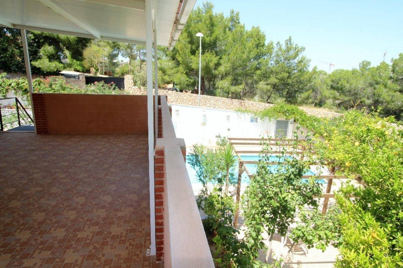 5 bedroom Villa for sale in Los Balcones with pool garage - € 470,000 (Ref: 8979194)