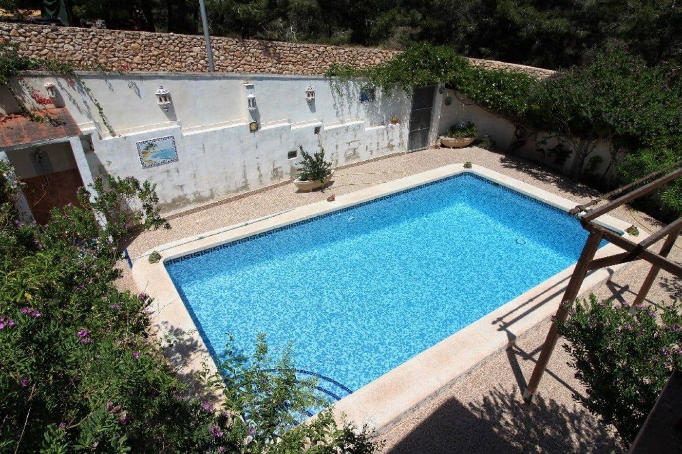 5 bedroom Villa for sale in Los Balcones with pool garage - € 470,000 (Ref: 8979194)