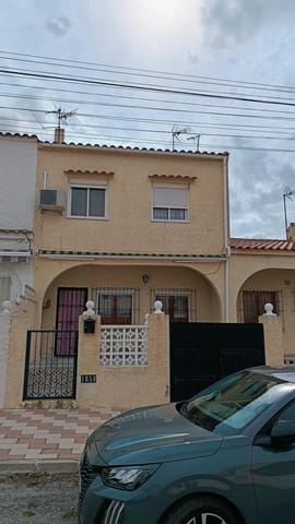 2 soveværelse Rækkehus til salg i La Marina, Elche / Elx - € 110.000 (Ref: 8992388)