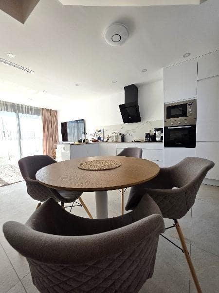 2 makuuhuone Huvila myytävänä paikassa Benijofar mukana uima-altaan - 320 000 € (Ref: 9057607)