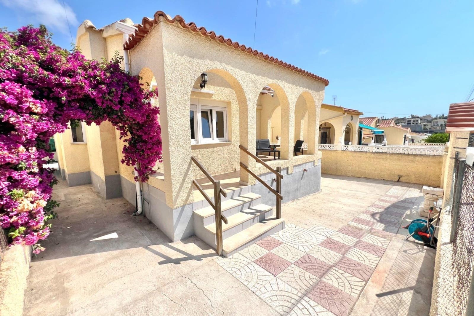 2 bedroom Villa for sale in San Fulgencio - € 199,999 (Ref: 9116111)