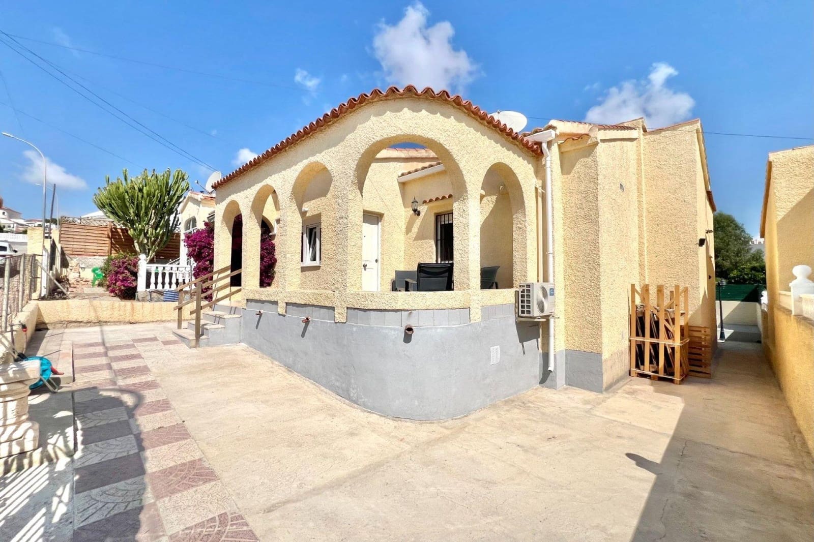 2 bedroom Villa for sale in San Fulgencio - € 199,999 (Ref: 9116111)