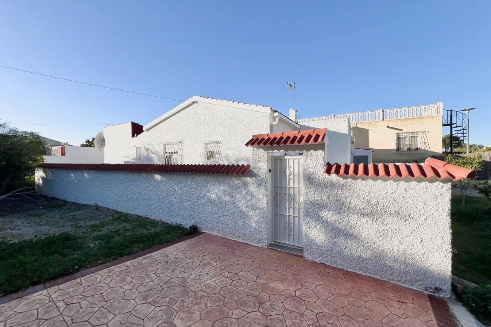 3 bedroom Villa for sale in La Marina - € 227,999 (Ref: 9116112)