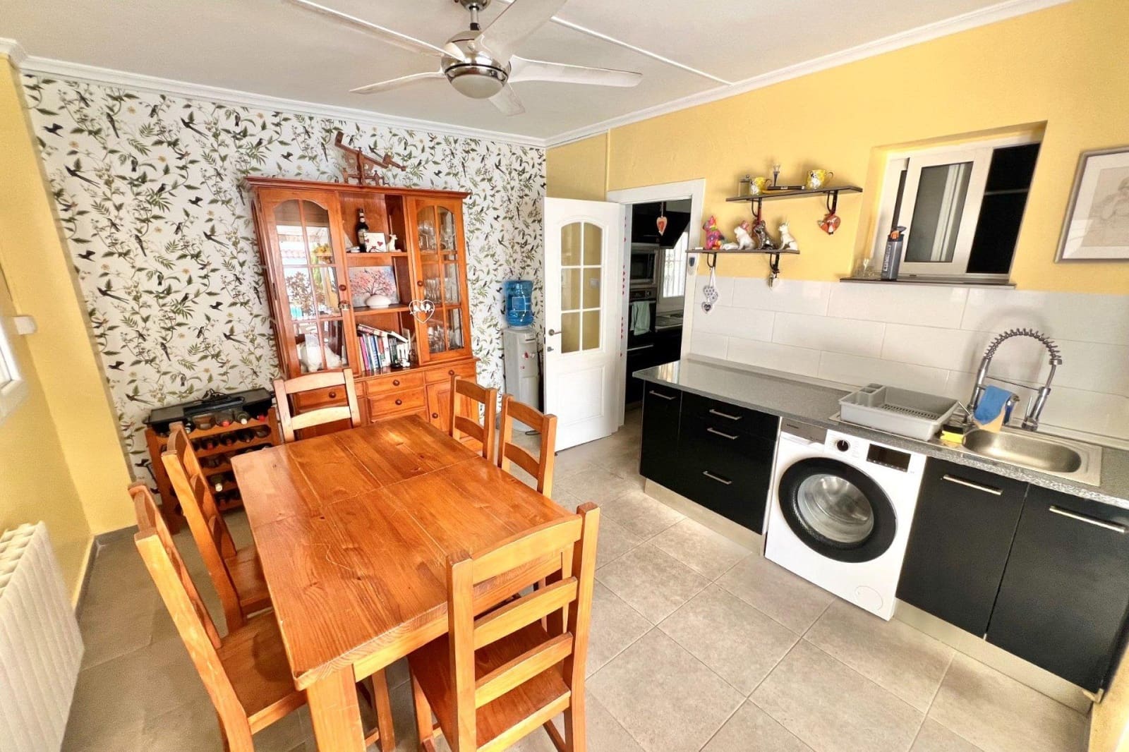 4 Zimmer Villa zu verkaufen in La Marina mit Pool - 410.000 € (Ref: 9219975)