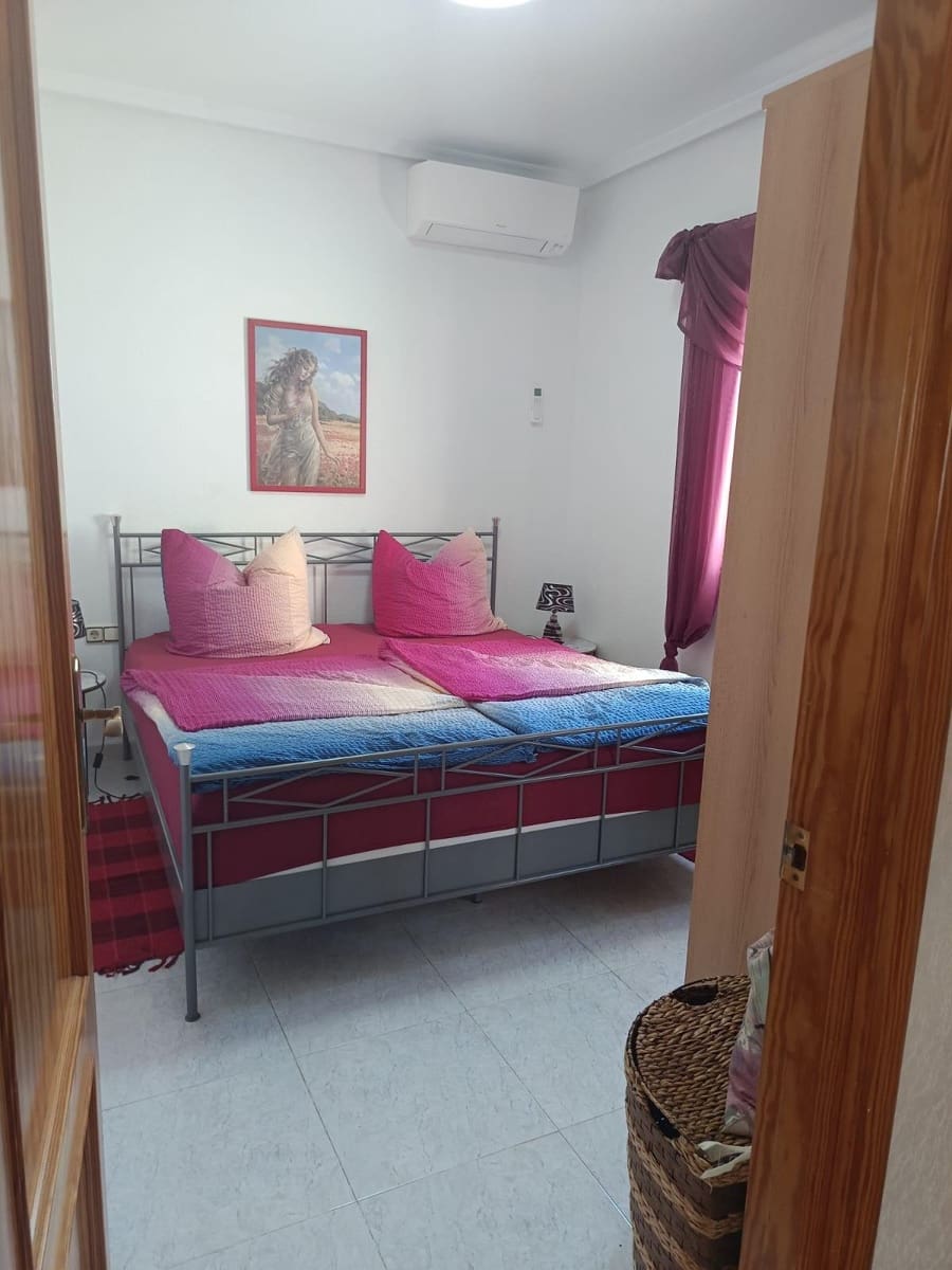 3 Zimmer Villa zu verkaufen in La Marina mit Pool Garage - 475.000 € (Ref: 9227045)