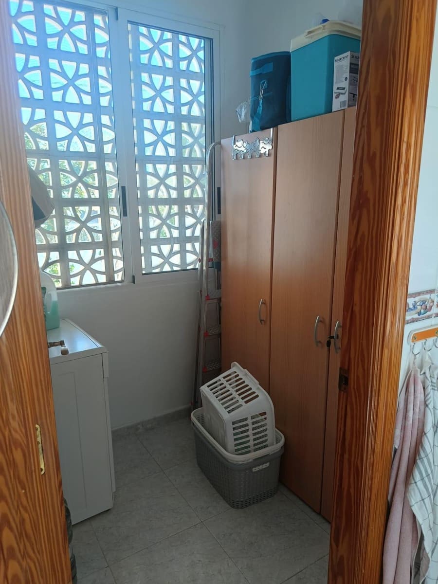 3 Zimmer Villa zu verkaufen in La Marina mit Pool Garage - 475.000 € (Ref: 9227045)