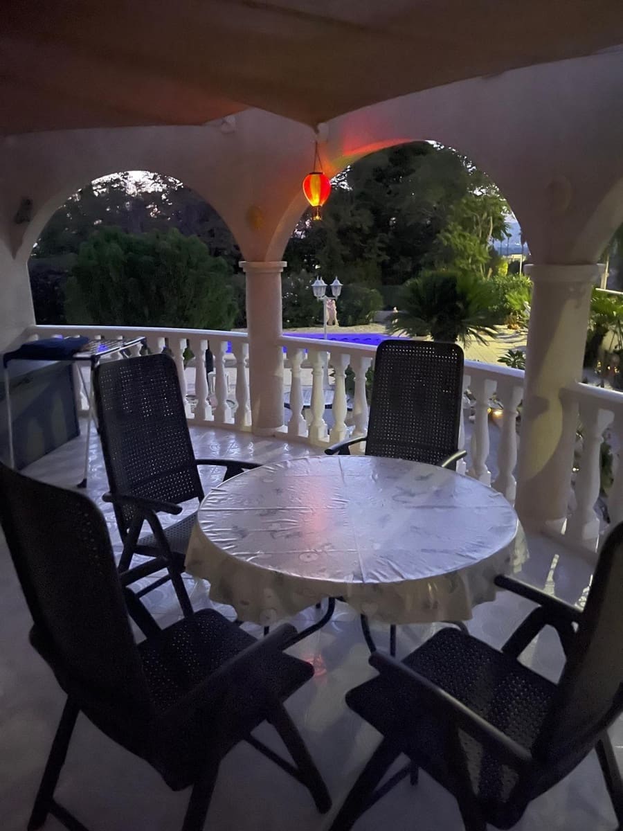 3 Zimmer Villa zu verkaufen in La Marina mit Pool Garage - 475.000 € (Ref: 9227045)