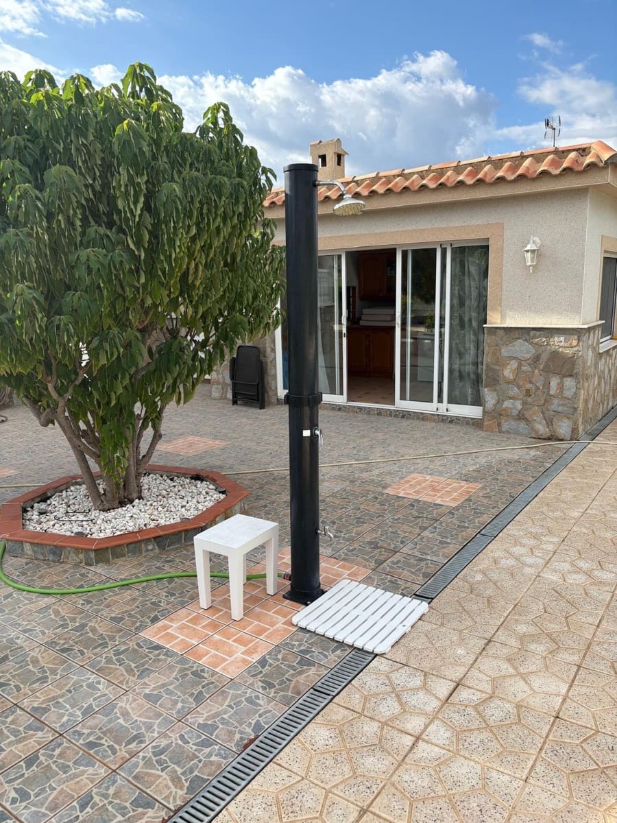 3 Zimmer Villa zu verkaufen in La Marina mit Pool Garage - 475.000 € (Ref: 9227045)