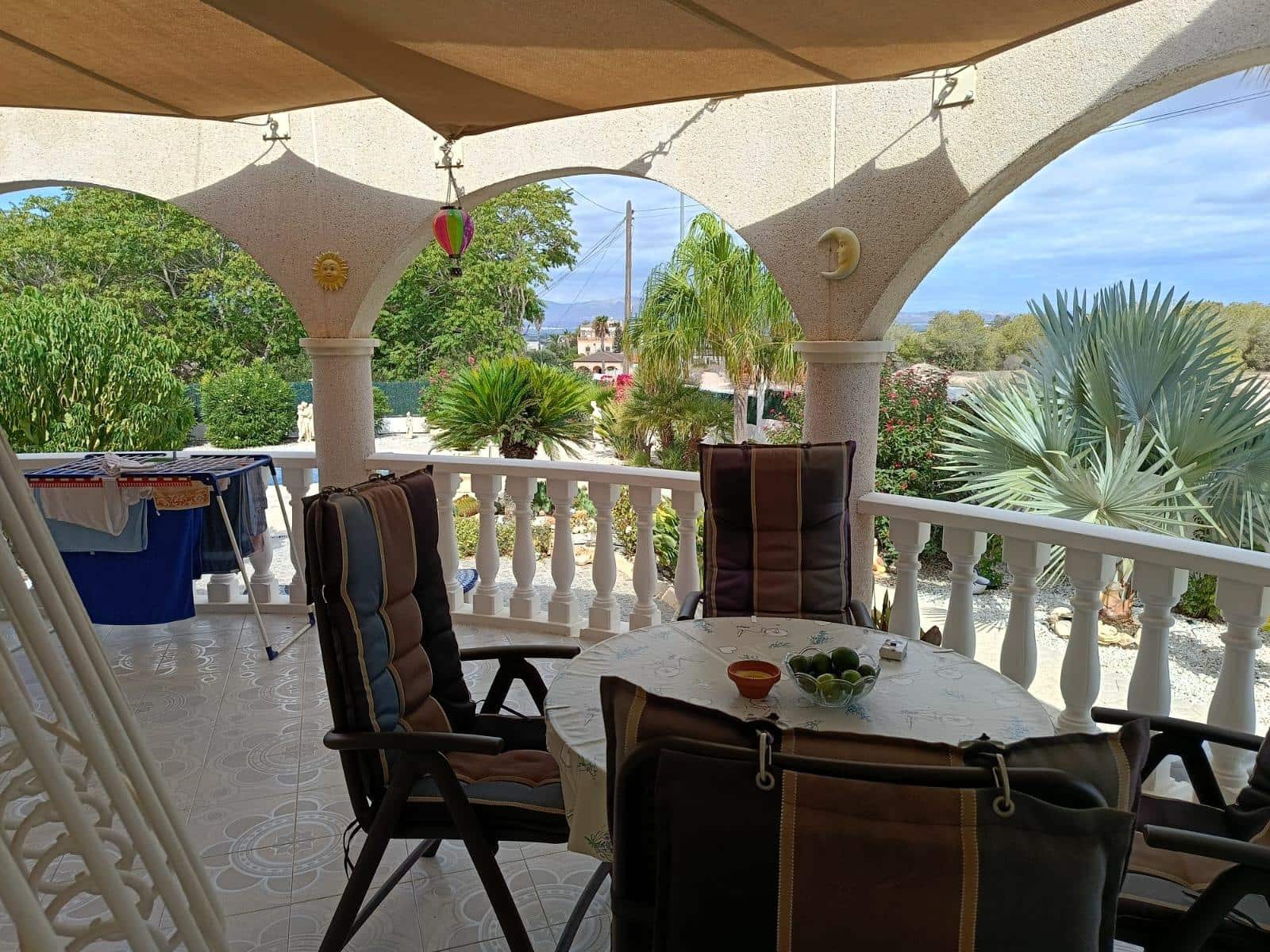 3 Zimmer Villa zu verkaufen in La Marina mit Pool Garage - 475.000 € (Ref: 9227045)