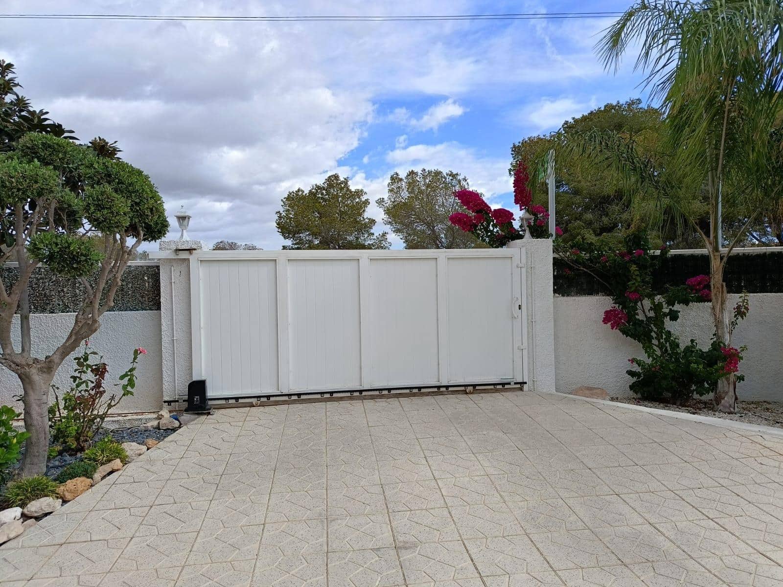 3 Zimmer Villa zu verkaufen in La Marina mit Pool Garage - 475.000 € (Ref: 9227045)