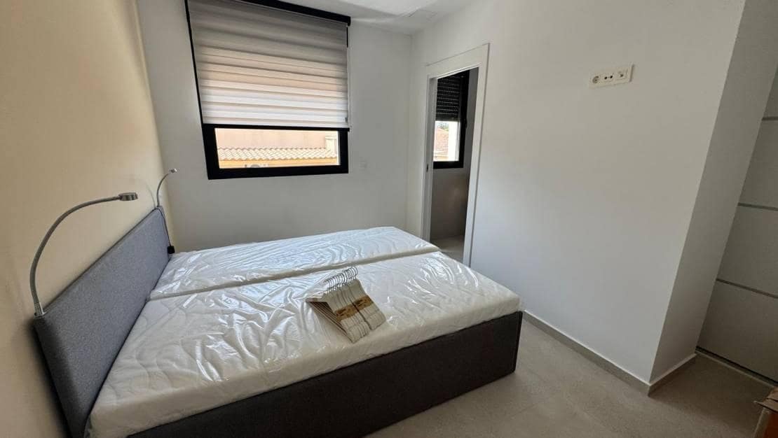 4 chambre Villa/Maison à vendre à El Pinet avec piscine - 650 000 € (Ref: 9228555)